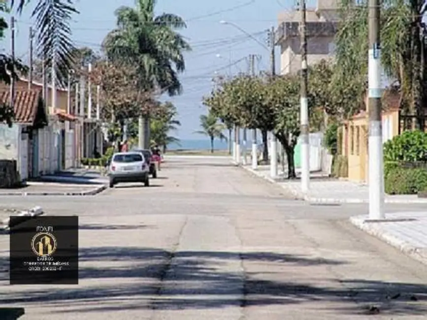 Casa com 2 quartos à venda, 111m2 em Solemar, Praia Grande - SP - imagem 9 Foto 9 de Casa com 2 quartos à venda, 111m2 em Solemar, Praia Grande - SP