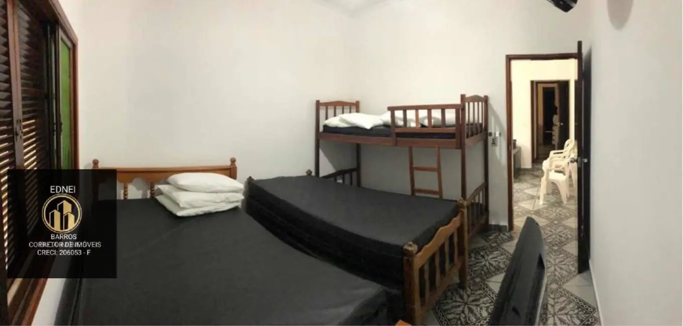 Casa com 2 quartos à venda, 111m2 em Solemar, Praia Grande - SP - imagem 2 Foto 2 de Casa com 2 quartos à venda, 111m2 em Solemar, Praia Grande - SP