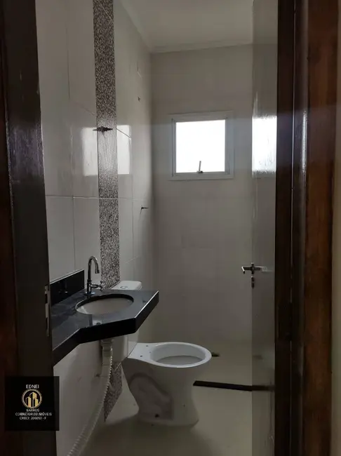 Foto 8 de Casa com 2 quartos à venda, 52m2 em Maracanã, Praia Grande - SP