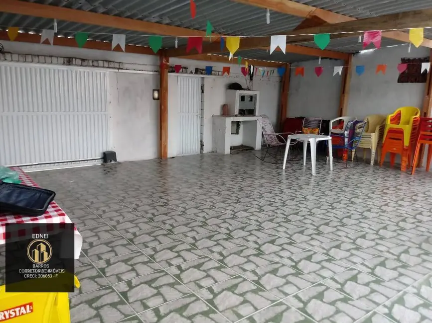 Foto 2 de Casa com 2 quartos à venda em Praia Grande - SP