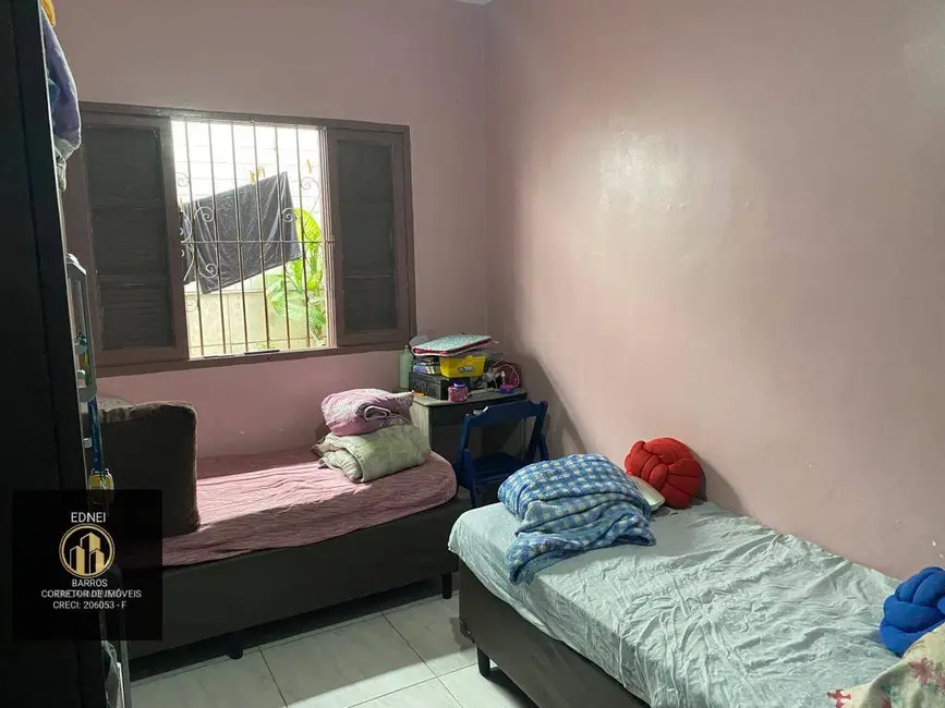 Foto 6 de Casa com 2 quartos à venda em Maracanã, Praia Grande - SP