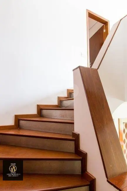 Foto 8 de Casa com 4 quartos à venda e para alugar, 818m2 em Real Parque, São Paulo - SP