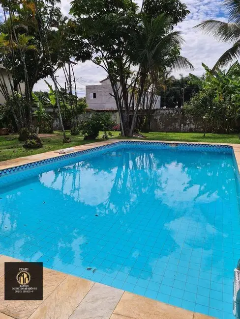 Foto 2 de Casa com 3 quartos à venda em Jardim Virgínia, Guaruja - SP