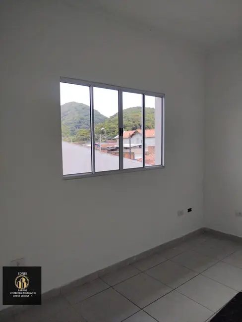 Foto 8 de Casa com 2 quartos à venda em Mongagua - SP