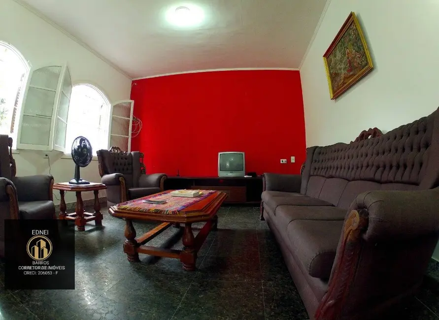 Foto 3 de Sobrado com 5 quartos à venda, 343m2 em Tupi, Praia Grande - SP