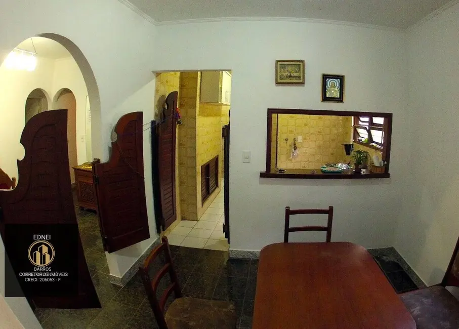 Foto 6 de Sobrado com 5 quartos à venda, 343m2 em Tupi, Praia Grande - SP