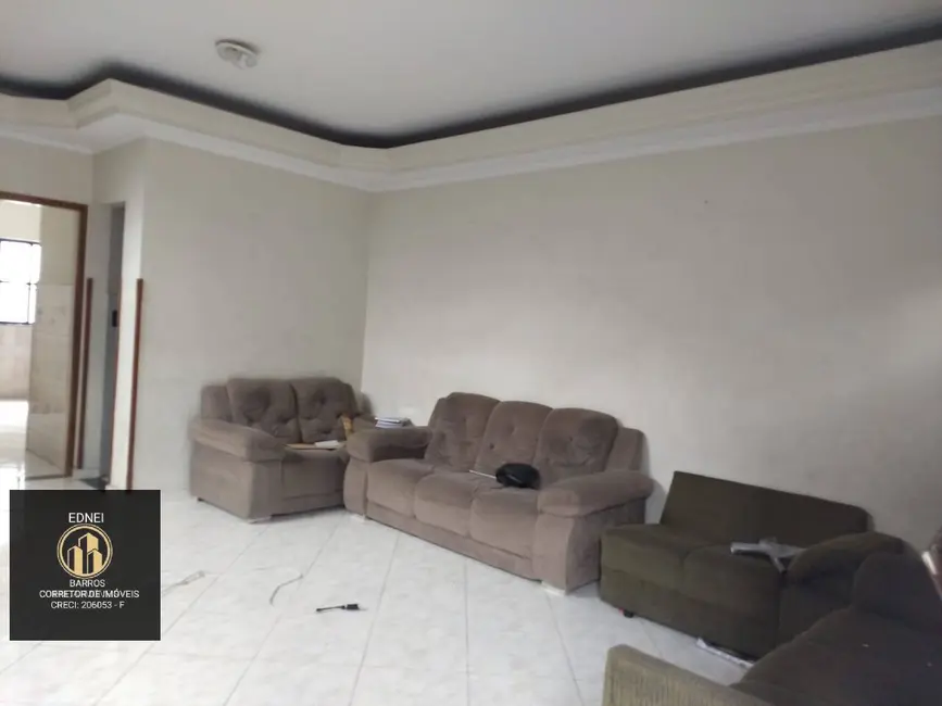 Foto 1 de Sobrado com 3 quartos para alugar em Centro, Sao Vicente - SP