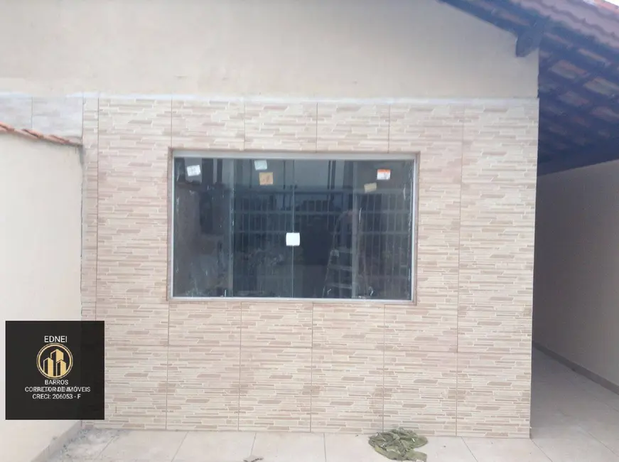 Foto 1 de Casa com 2 quartos à venda, 81m2 em Princesa, Praia Grande - SP