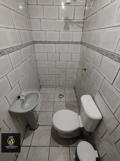 Pousada à venda e para alugar, 280m2 em Aviação, Praia Grande - SP - imagem 4 Foto 4 de Pousada à venda e para alugar, 280m2 em Aviação, Praia Grande - SP