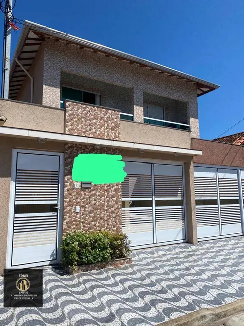 Foto 1 de Sobrado com 2 quartos à venda em Maracanã, Praia Grande - SP