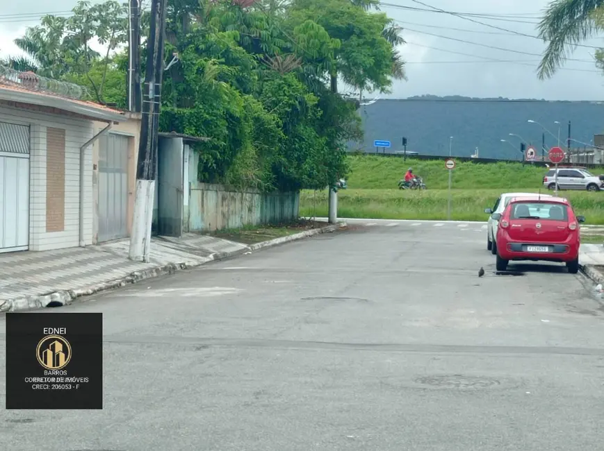 Foto 3 de Casa com 2 quartos à venda e para alugar em Maracanã, Praia Grande - SP