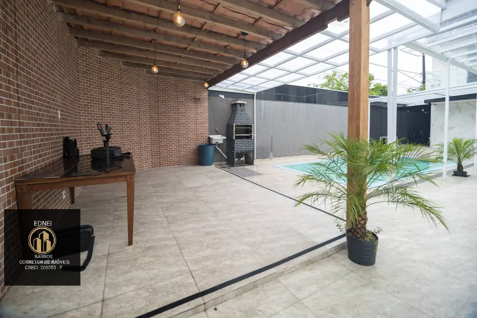 Foto 39 de Sobrado à venda em Tupi, Praia Grande - SP