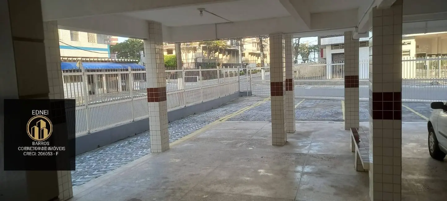 Foto 1 de Kitnet à venda, 32m2 em Tupi, Praia Grande - SP