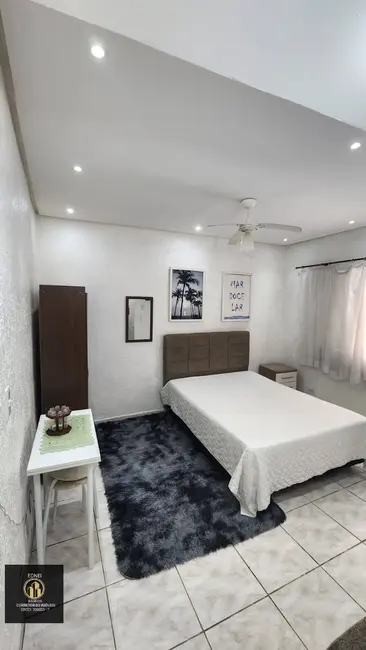 Foto 1 de Kitnet com 1 quarto à venda, 24m2 em Ocian, Praia Grande - SP