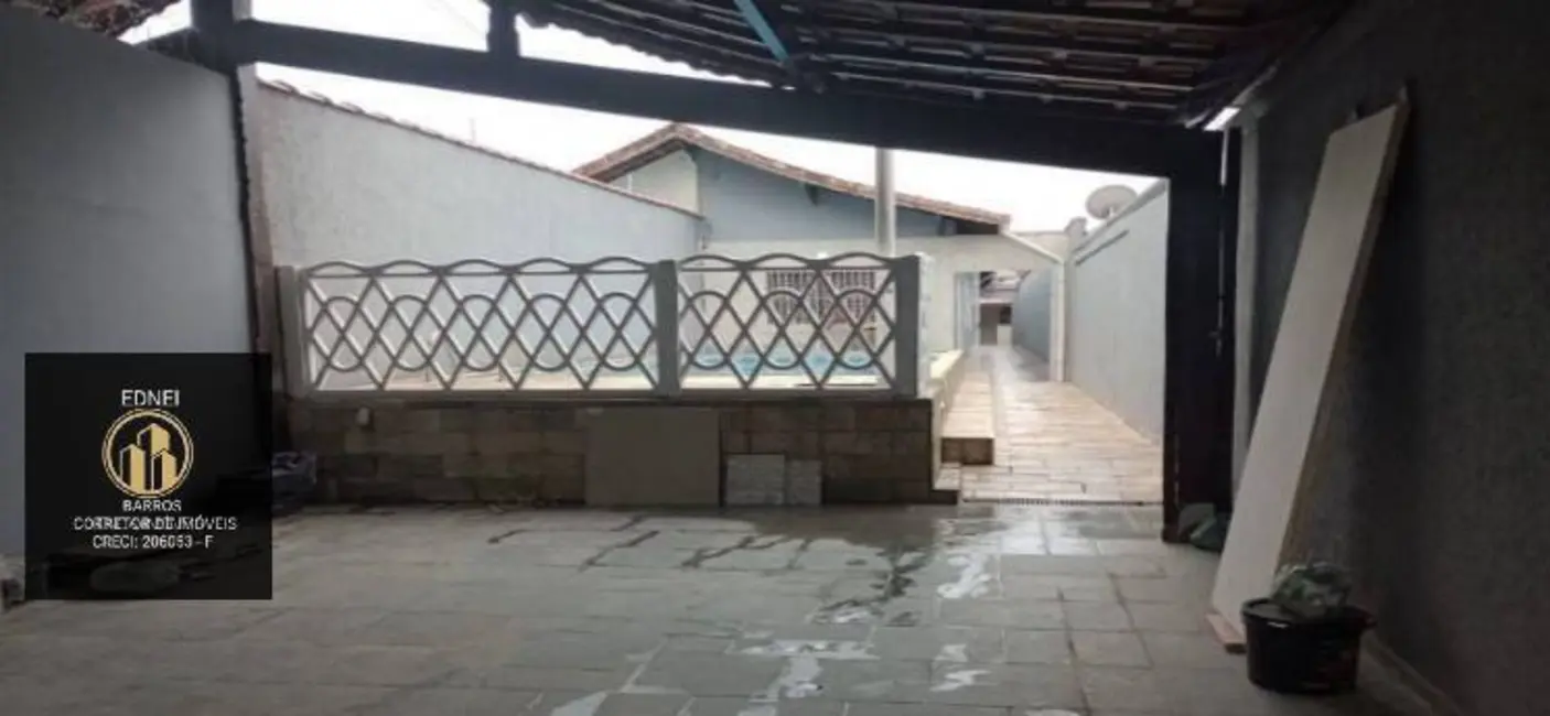 Foto 3 de Casa com 3 quartos à venda, 250m2 em Aviação, Praia Grande - SP