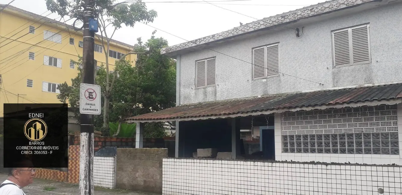 Foto 2 de Casa com 8 quartos à venda, 880m2 em Jardim Casqueiro, Cubatao - SP