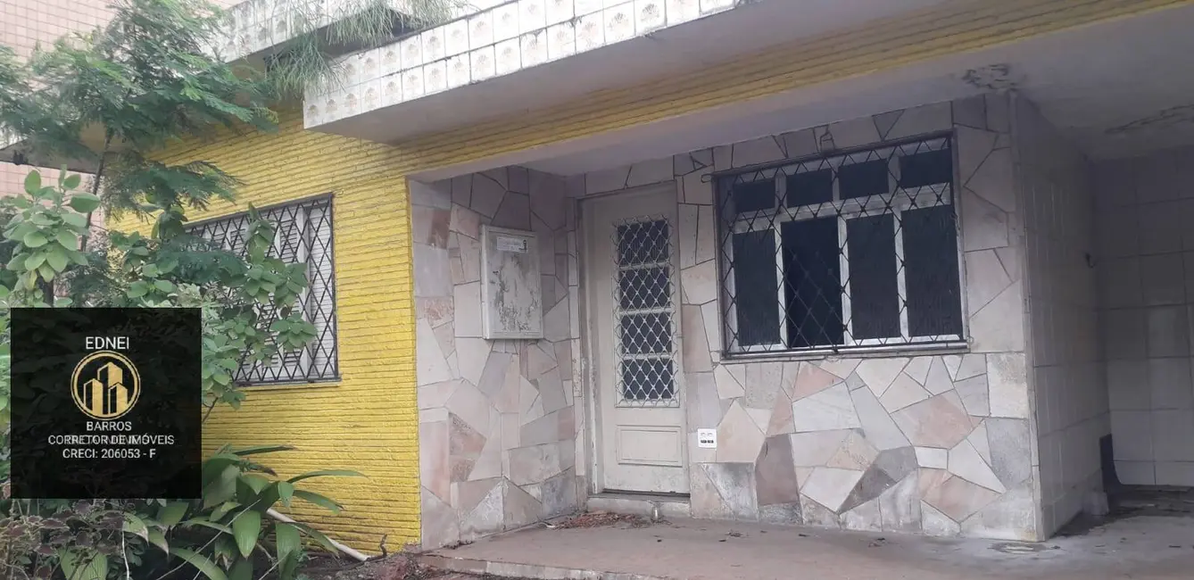 Foto 2 de Casa com 2 quartos à venda, 300m2 em Jardim Casqueiro, Cubatao - SP