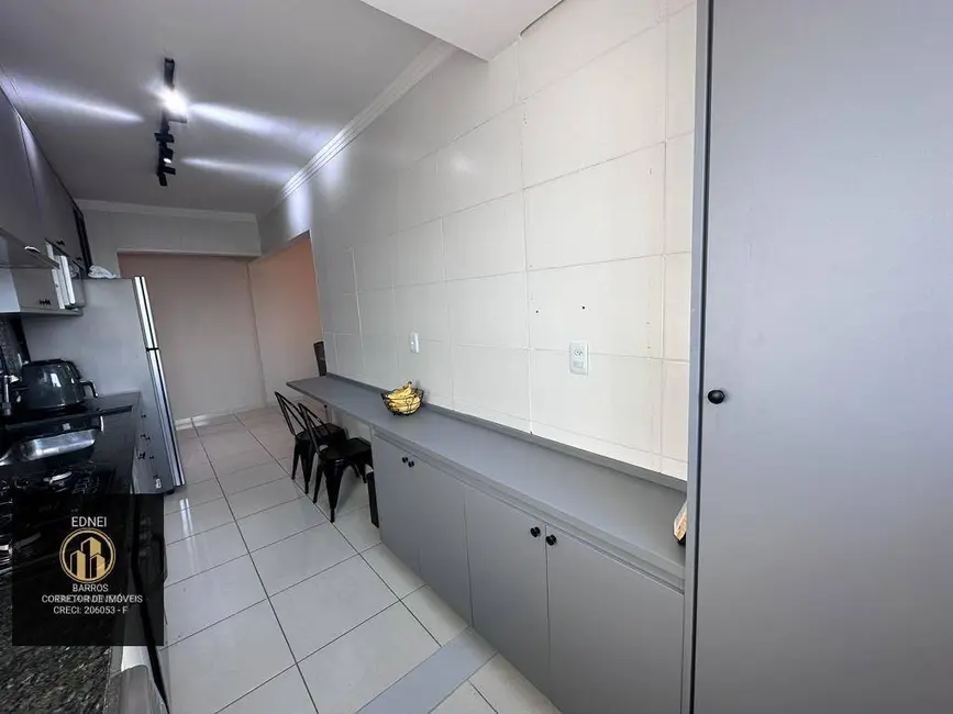 Apartamento com 2 quartos à venda, 83m2 em Ocian, Praia Grande - SP - imagem 8 Foto 8 de Apartamento com 2 quartos à venda, 83m2 em Ocian, Praia Grande - SP