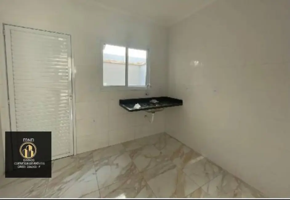 Foto 8 de Casa com 2 quartos à venda em Praia Grande - SP