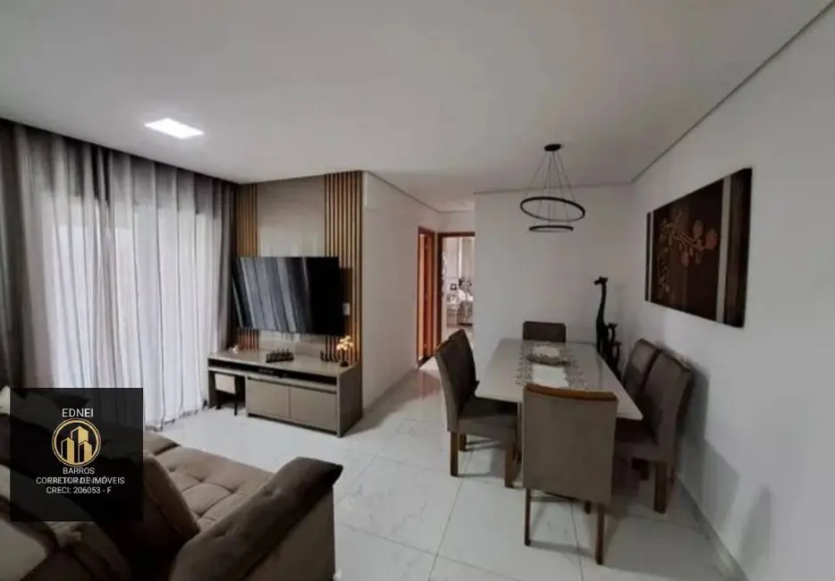 Foto 4 de Apartamento com 2 quartos à venda, 69m2 em Caiçara, Praia Grande - SP