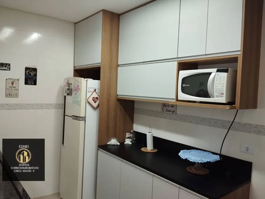Casa com 2 quartos à venda, 56m2 em Canto do Forte, Praia Grande - SP - imagem 4 Foto 4 de Casa com 2 quartos à venda, 56m2 em Canto do Forte, Praia Grande - SP