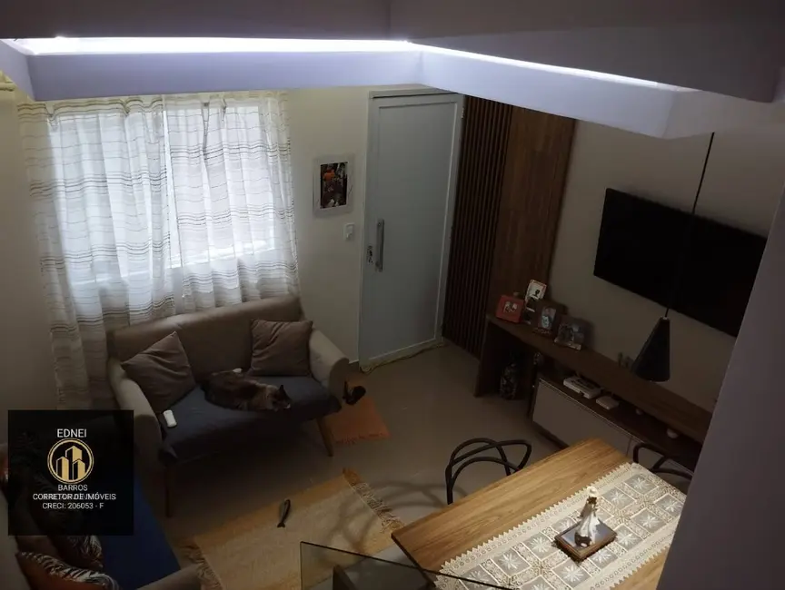 Casa com 2 quartos à venda, 56m2 em Canto do Forte, Praia Grande - SP - imagem 2 Foto 2 de Casa com 2 quartos à venda, 56m2 em Canto do Forte, Praia Grande - SP