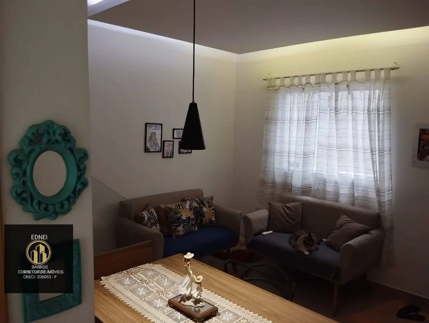 Casa com 2 quartos à venda, 56m2 em Canto do Forte, Praia Grande - SP - imagem 1 Foto 1 de Casa com 2 quartos à venda, 56m2 em Canto do Forte, Praia Grande - SP