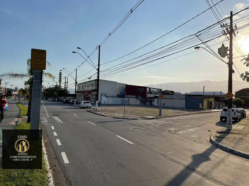 Foto 2 de Terreno / Lote à venda, 380m2 em Caiçara, Praia Grande - SP
