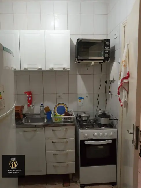 Foto 2 de Kitnet com 1 quarto à venda em Ocian, Praia Grande - SP