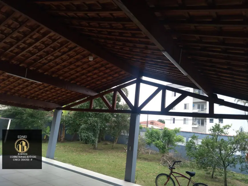 Foto 6 de Casa com 3 quartos para alugar, 690m2 em Real, Praia Grande - SP