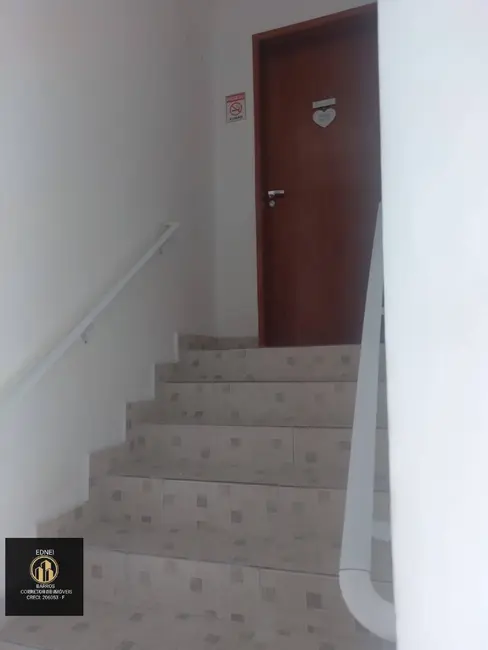 Foto 4 de Casa de Condomínio com 2 quartos à venda, 60m2 em Centro, Sao Vicente - SP