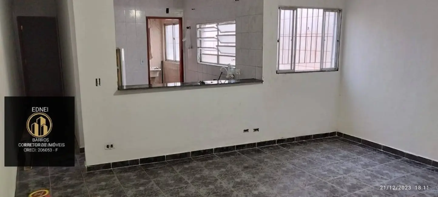 Foto 10 de Casa para alugar em Aviação, Praia Grande - SP