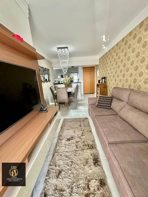 Foto 3 de Apartamento com 3 quartos à venda, 105m2 em Caiçara, Praia Grande - SP