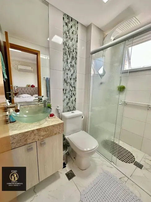 Foto 8 de Apartamento com 3 quartos à venda, 105m2 em Caiçara, Praia Grande - SP