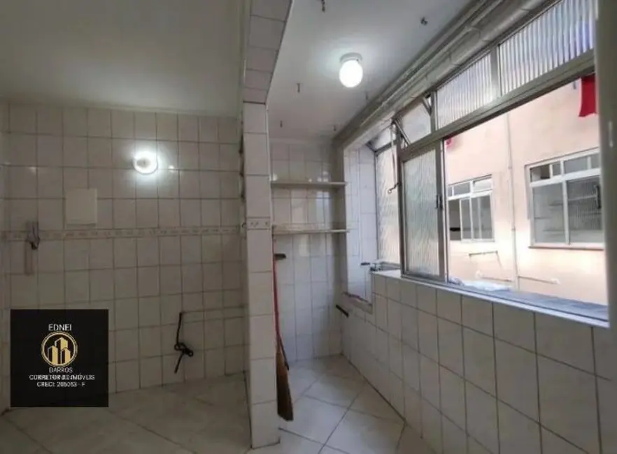 Foto 4 de Apartamento com 2 quartos para alugar, 78m2 em Encruzilhada, Santos - SP