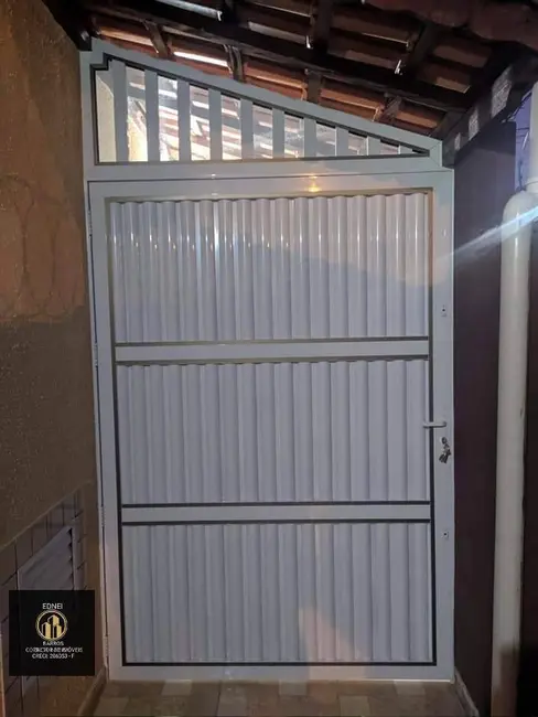 Foto 3 de Sobrado com 2 quartos à venda, 61m2 em Esmeralda, Praia Grande - SP