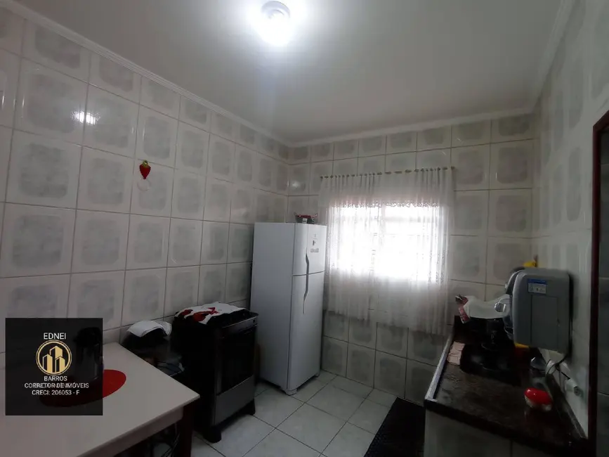 Casa com 3 quartos à venda em Mirim, Praia Grande - SP - imagem 8 Foto 8 de Casa com 3 quartos à venda em Mirim, Praia Grande - SP