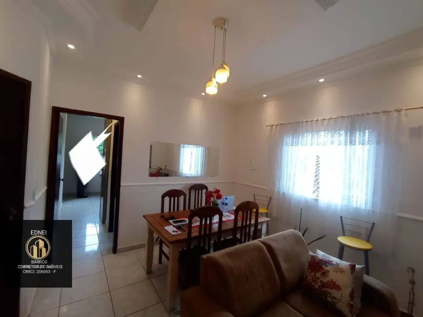 Foto 2 de Casa com 3 quartos à venda em Mirim, Praia Grande - SP