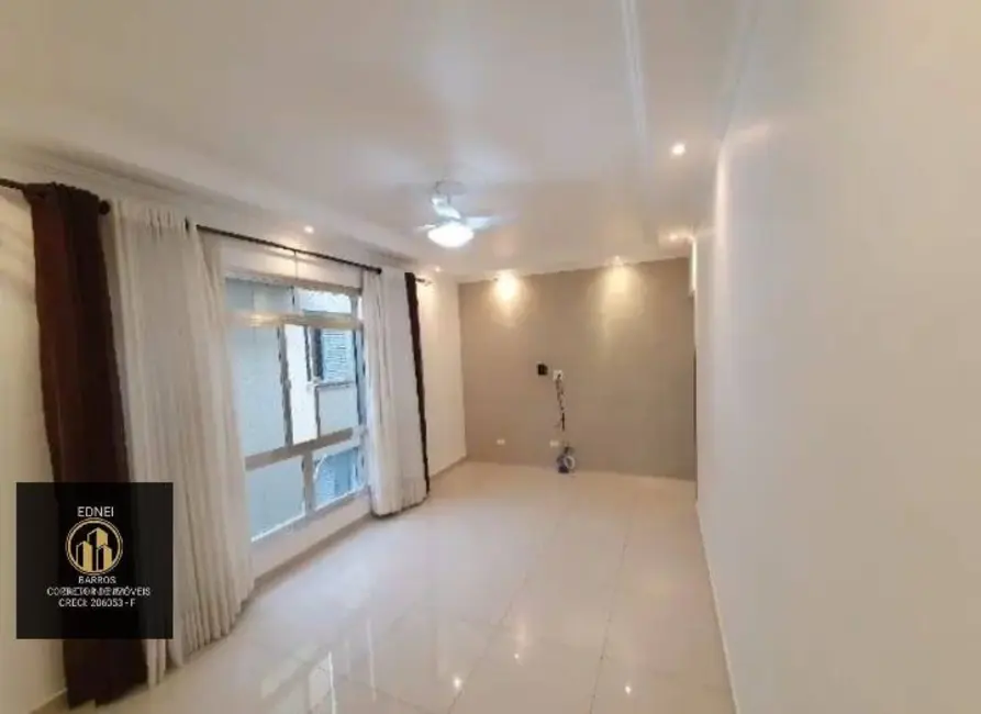 Apartamento com 2 quartos para alugar, 100m2 em Marapé, Santos - SP - imagem 3 Foto 3 de Apartamento com 2 quartos para alugar, 100m2 em Marapé, Santos - SP