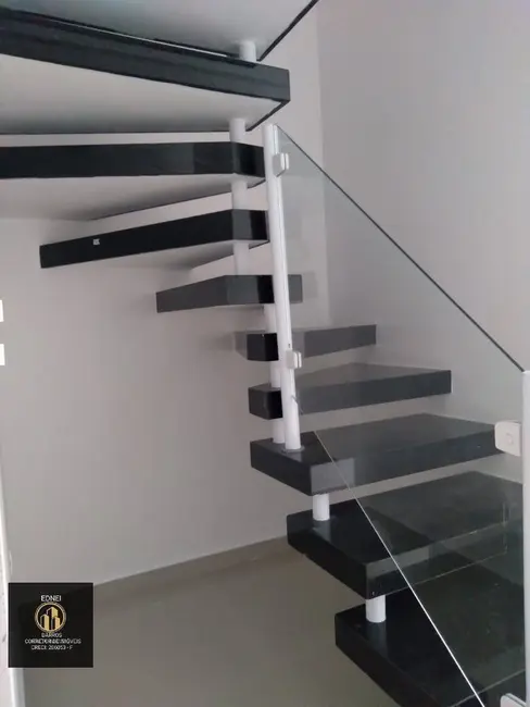 Foto 4 de Casa de Condomínio com 2 quartos à venda, 54m2 em Caiçara, Praia Grande - SP