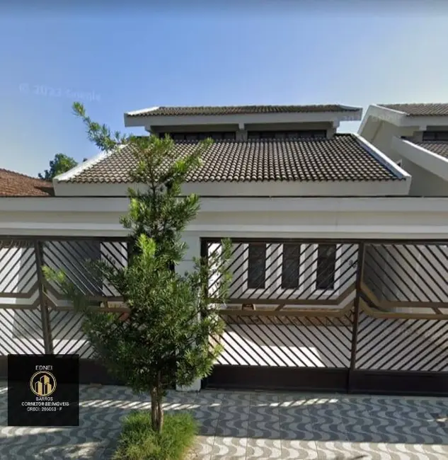 Foto 1 de Sobrado com 2 quartos à venda em Maracanã, Praia Grande - SP