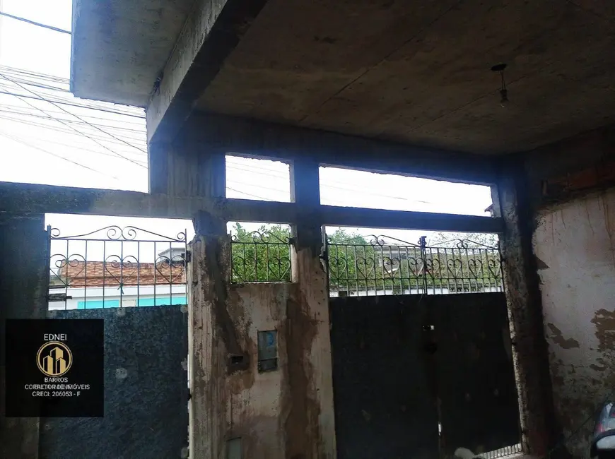Foto 5 de Casa com 4 quartos à venda, 124m2 em Parque das Bandeiras, Sao Vicente - SP