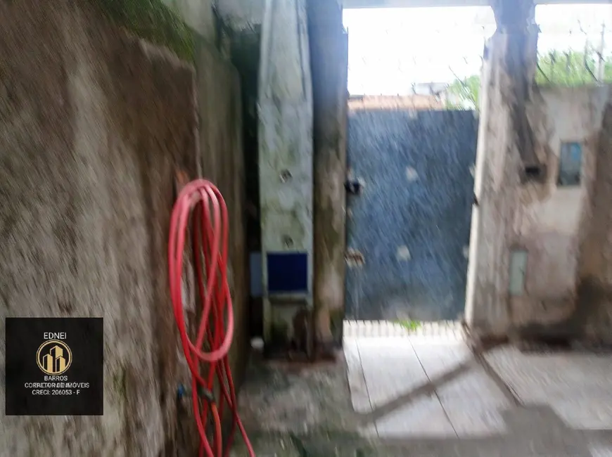 Foto 4 de Casa com 4 quartos à venda, 124m2 em Parque das Bandeiras, Sao Vicente - SP