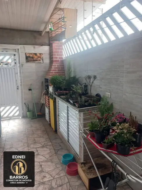 Casa com 2 quartos à venda, 57m2 em Jardim Rio Branco, Sao Vicente - SP - imagem 4 Foto 4 de Casa com 2 quartos à venda, 57m2 em Jardim Rio Branco, Sao Vicente - SP