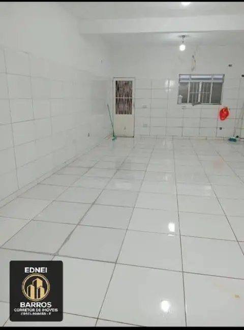 Foto 2 de Armazém / Galpão para alugar, 150m2 em Jardim Rio Branco, Sao Vicente - SP