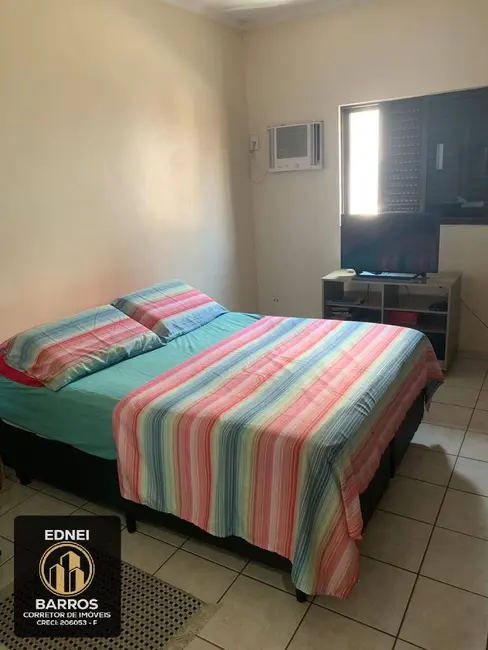 Foto 2 de Sobrado com 2 quartos à venda, 83m2 em Vila Cascatinha, Sao Vicente - SP