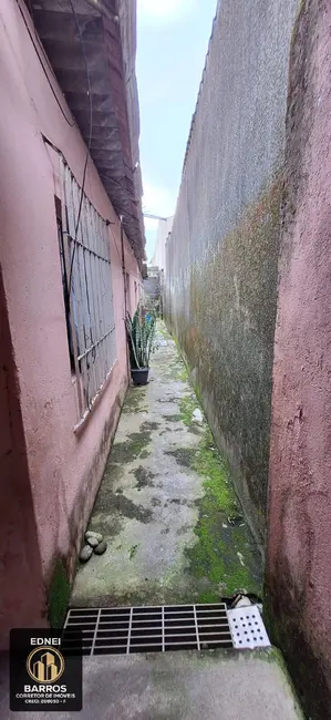 Foto 8 de Casa com 2 quartos à venda, 123m2 em Jardim Rio Branco, Sao Vicente - SP