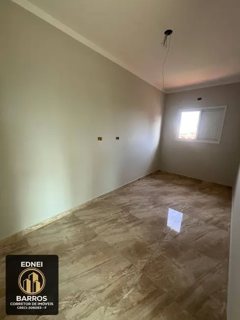 Foto 9 de Casa com 2 quartos para alugar em Flórida, Praia Grande - SP