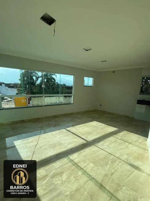 Foto 1 de Casa com 2 quartos para alugar em Flórida, Praia Grande - SP