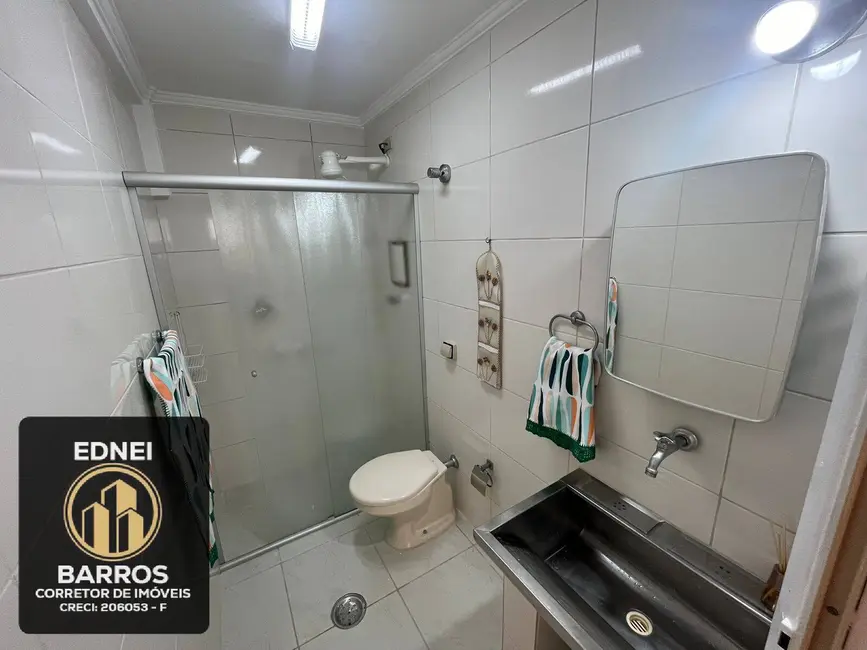 Kitnet à venda, 39m2 em Guilhermina, Praia Grande - SP - imagem 2 Foto 2 de Kitnet à venda, 39m2 em Guilhermina, Praia Grande - SP